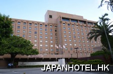 沖繩 海景皇冠假日酒店