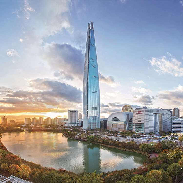 SIGNIEL SEOUL (LOTTE WORLD TOWER)