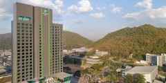 Holiday Inn and Suites Siracha Laemchabang Pattaya
